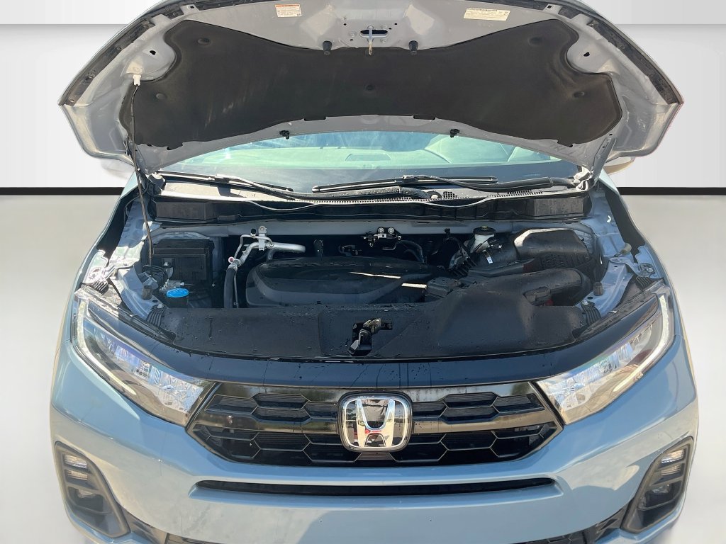 Used 2025 Honda Odyssey Touring image 34