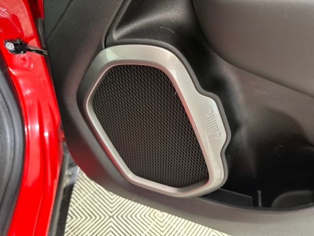 Used 2023 Jeep Renegade Latitude w/ Sun/Sound Group image 29