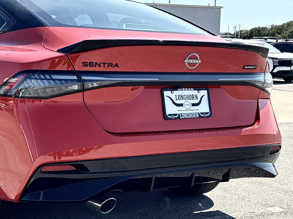 New 2027 Nissan Sentra SR FWD image 5