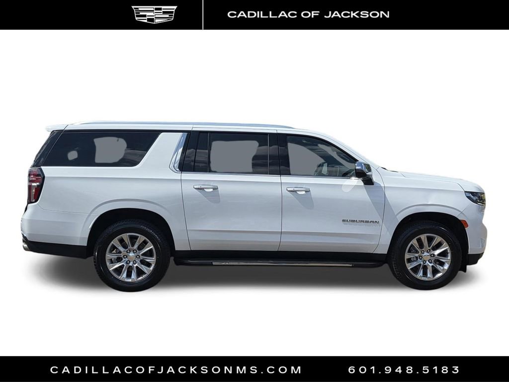 Used 2023 Chevrolet Suburban Premier image 8