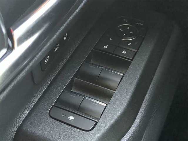 Certified 2025 Toyota Land Cruiser image 24