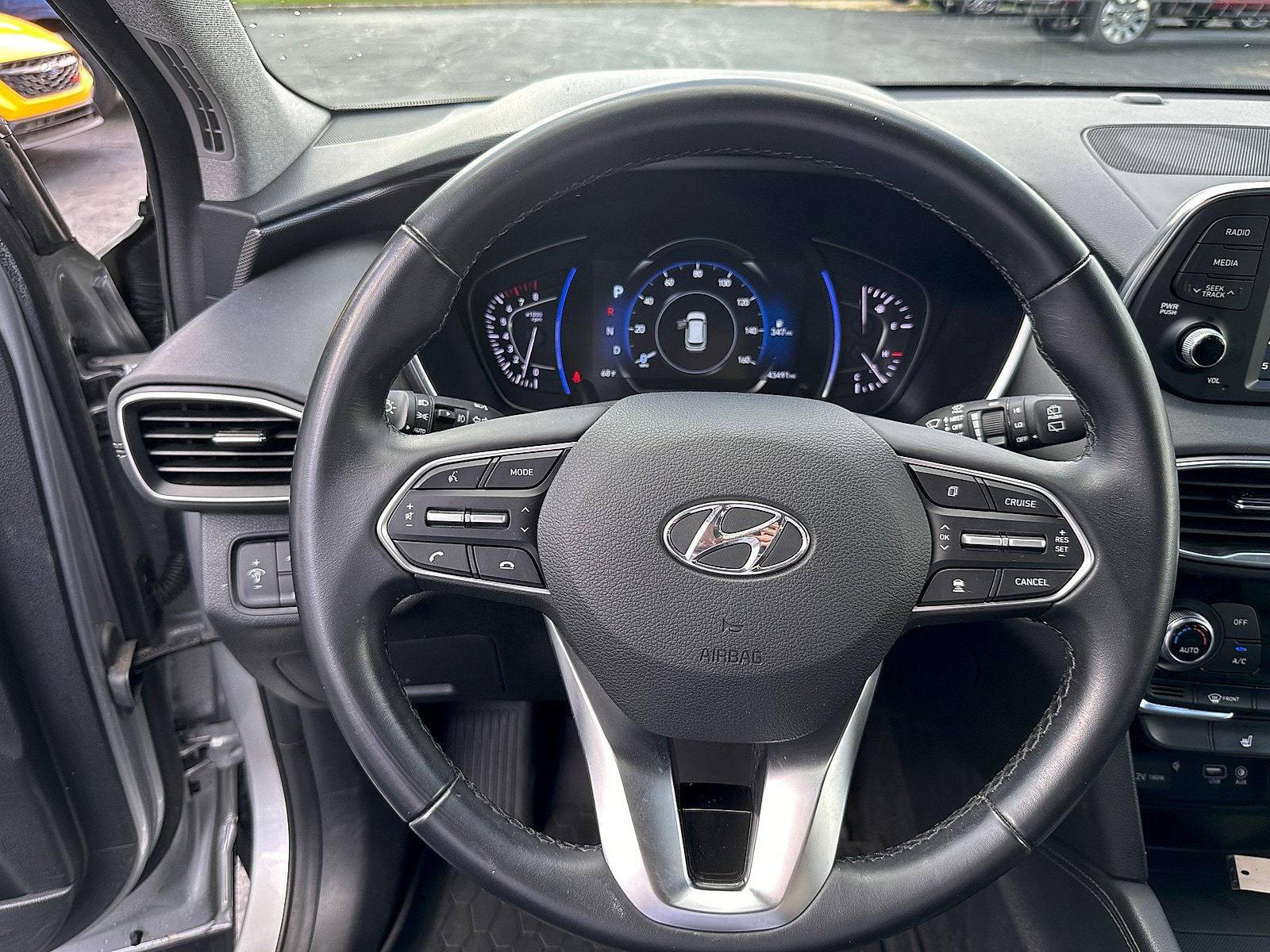 Used 2020 Hyundai Santa Fe SEL AWD/4WD image 18