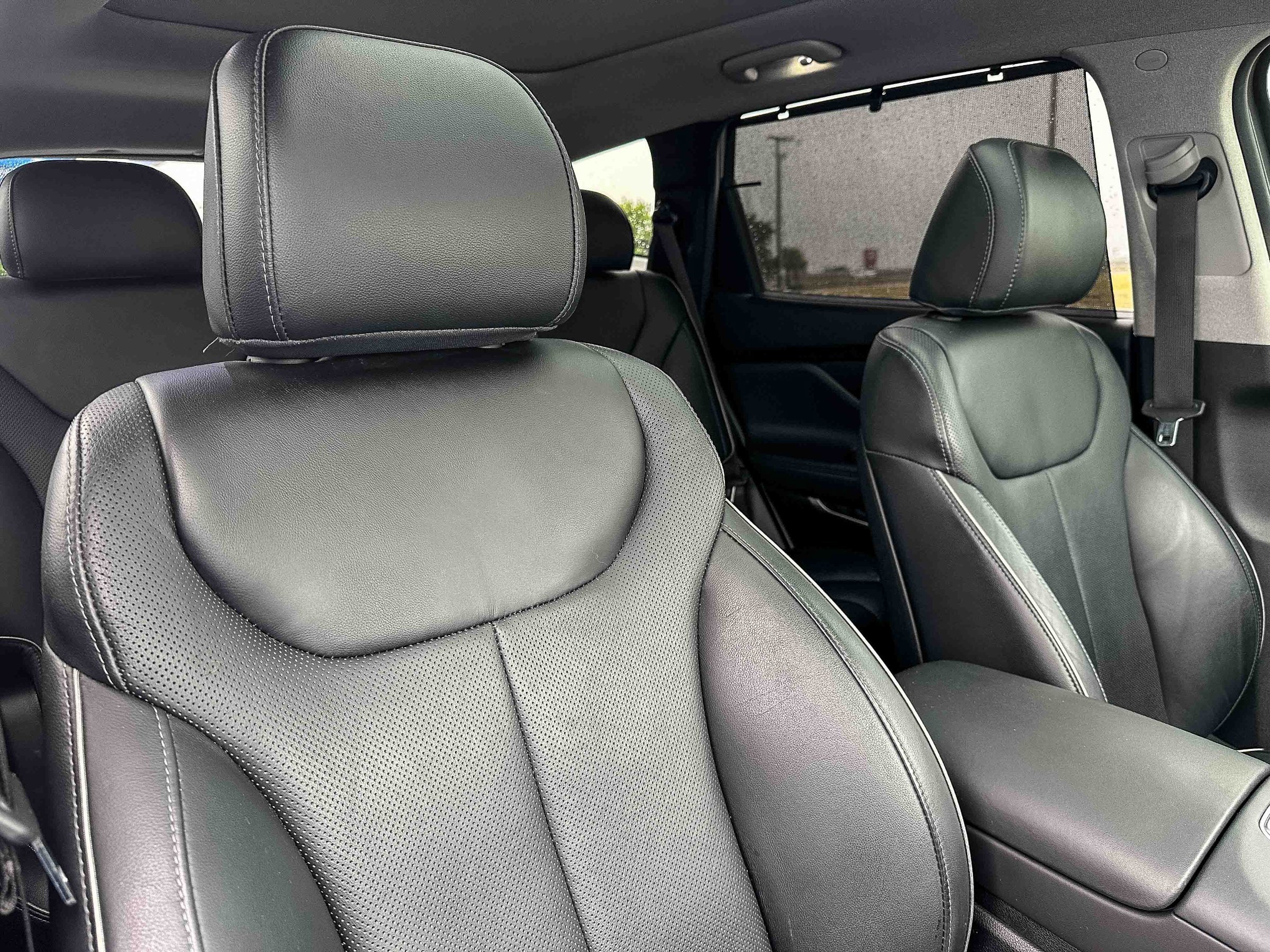Used 2022 Hyundai Santa Fe Limited w/ Cargo Package AWD/4WD image 26