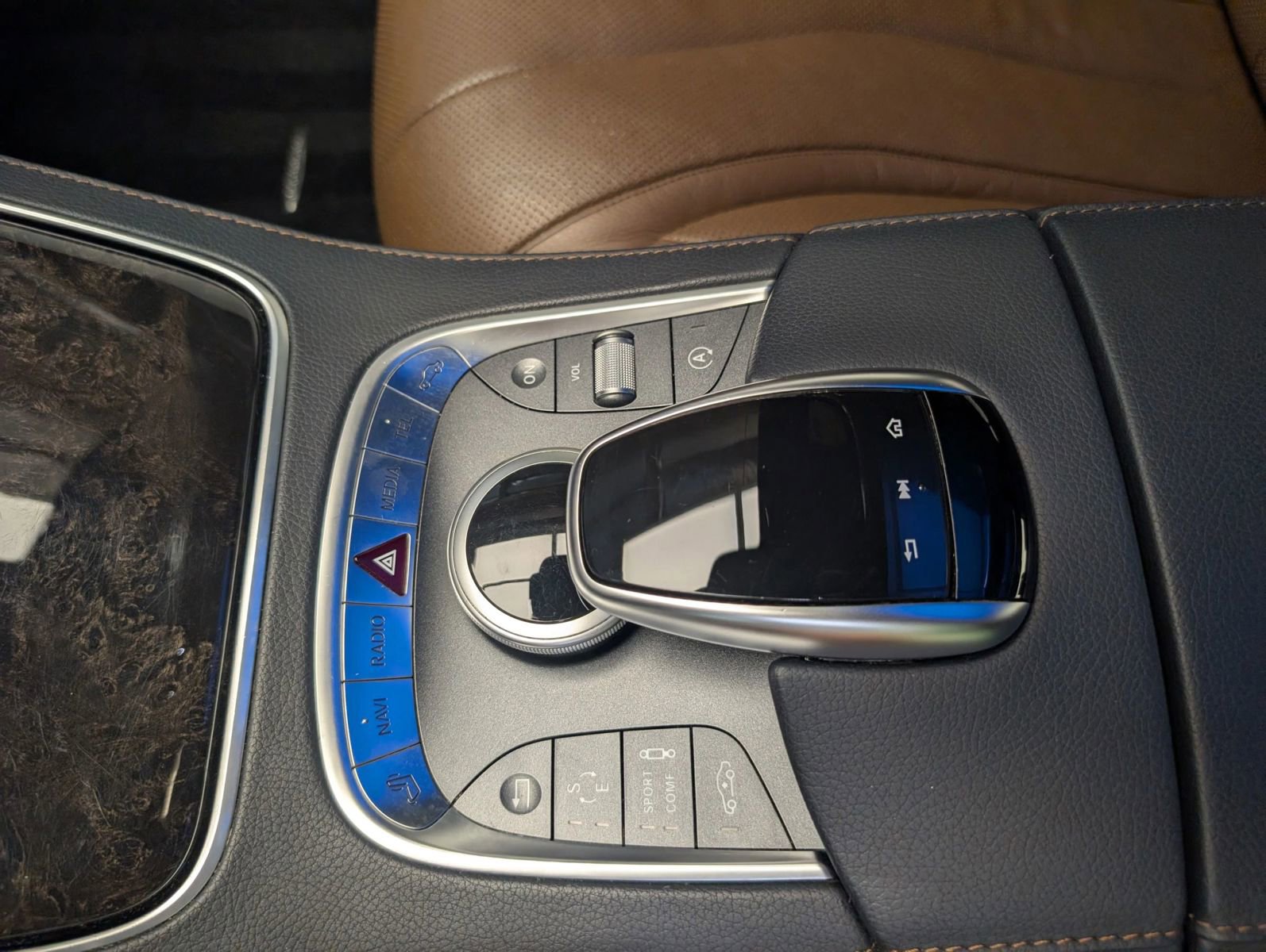 Used 2017 Mercedes-Benz S 550 Sedan image 26