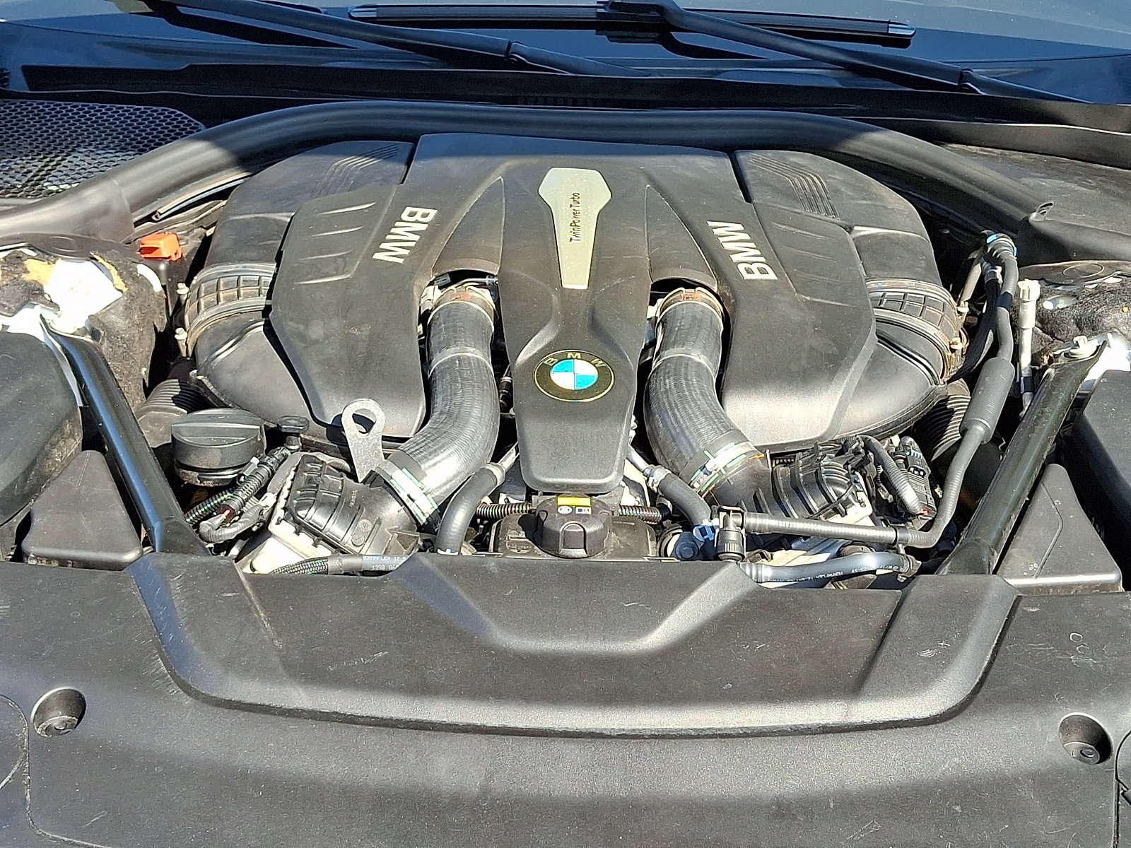 Used 2018 BMW 750i xDrive AWD/4WD image 26