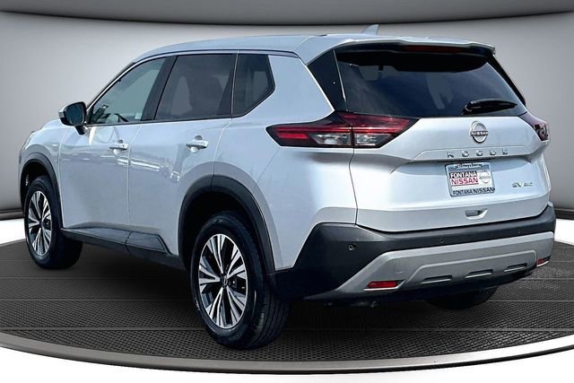 Certified 2023 Nissan Rogue SV image 4