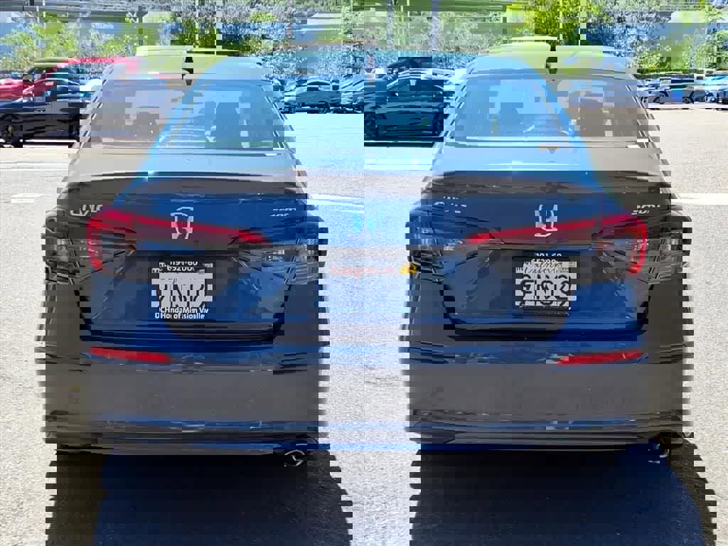 Used 2023 Honda Civic Sport image 5