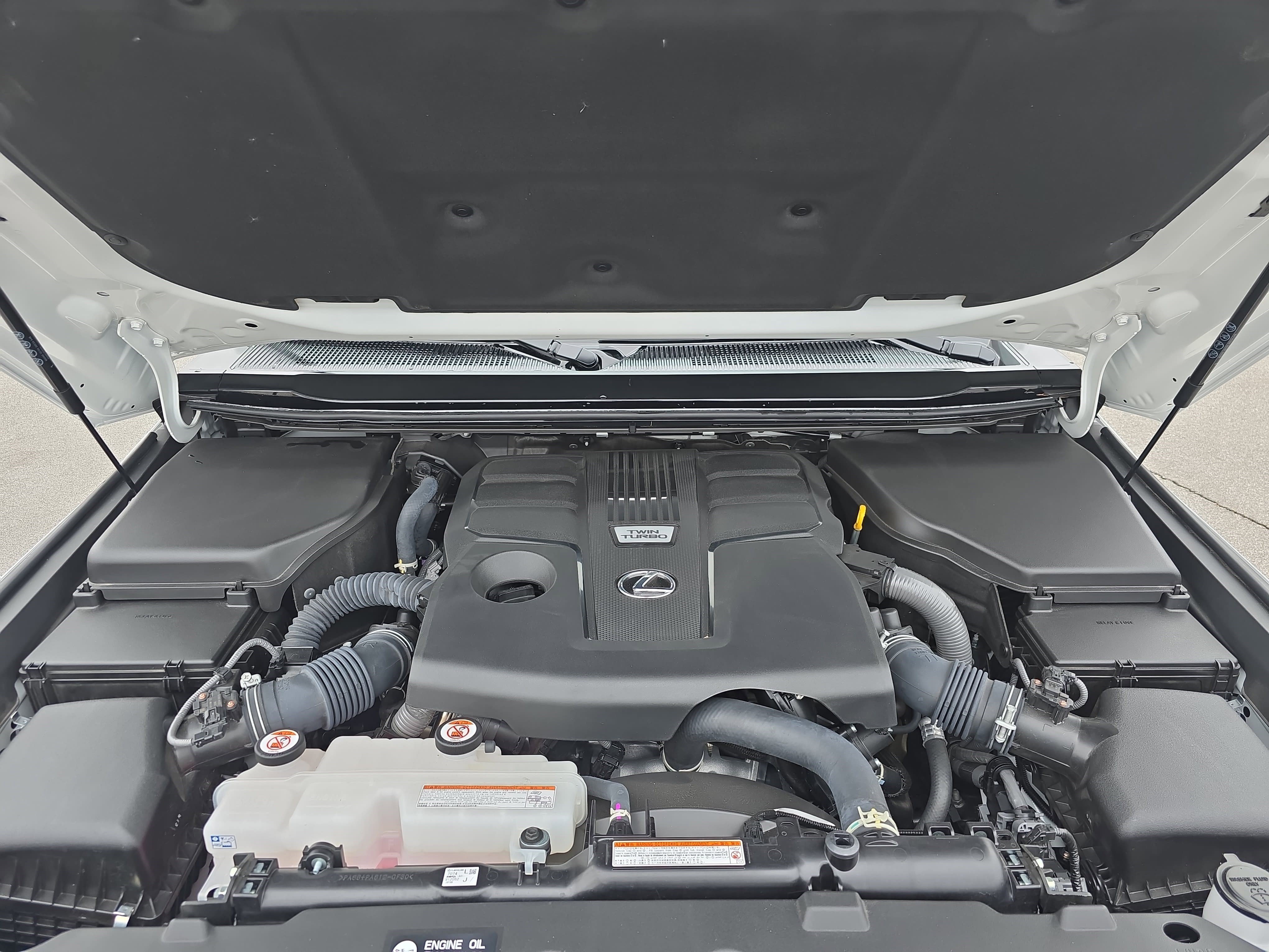 Used 2025 Lexus GX 550 image 31