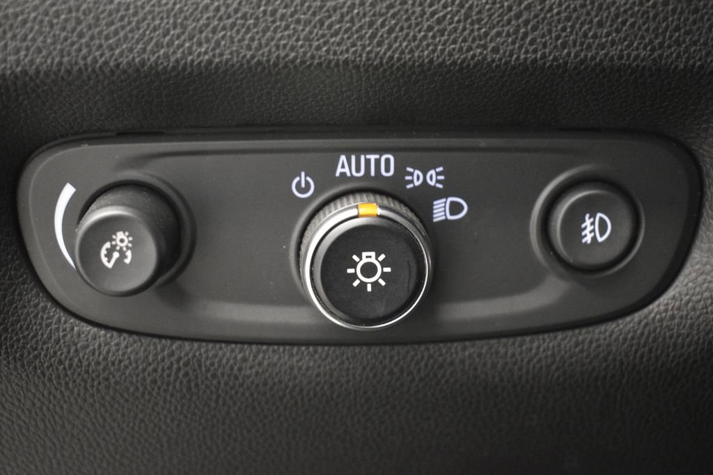 Used 2018 Chevrolet Traverse Premier w/ Redline Edition image 34