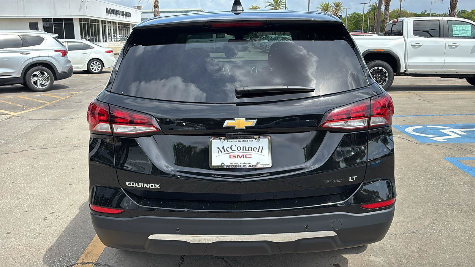 Certified 2023 Chevrolet Equinox LT FWD image 6