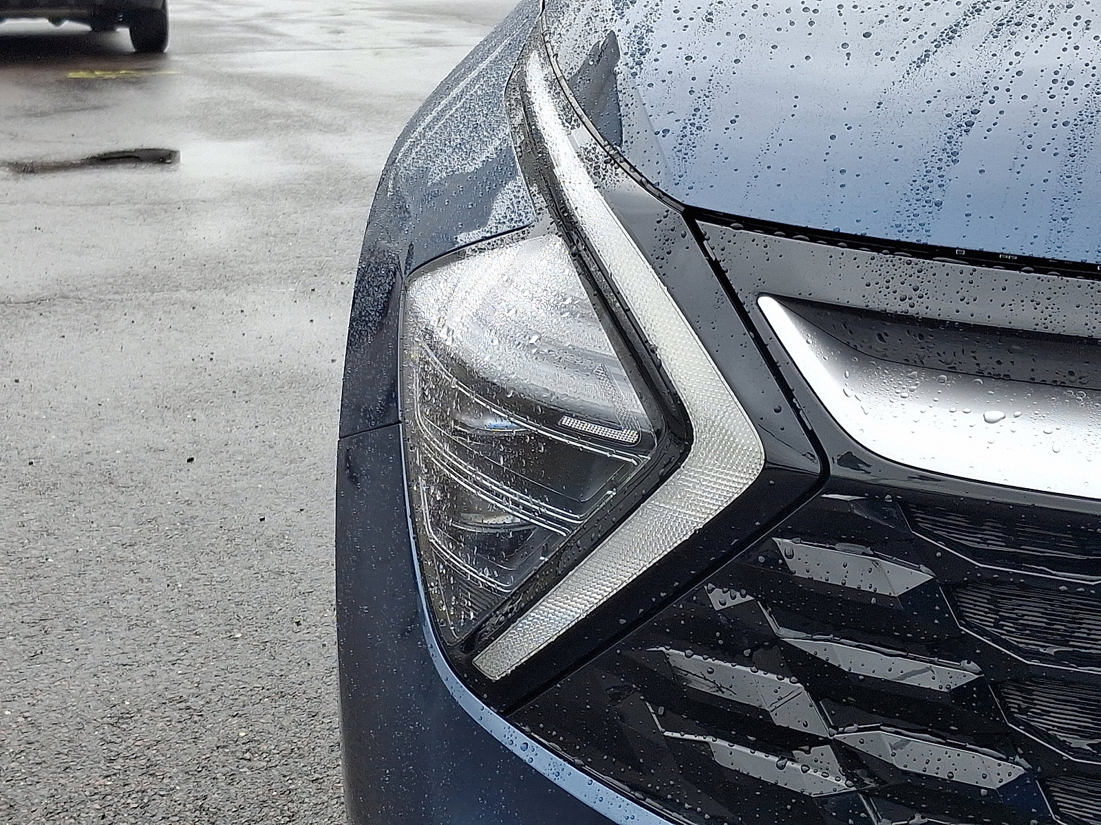 Used 2024 Kia Sportage EX w/ EX Premium Package image 9