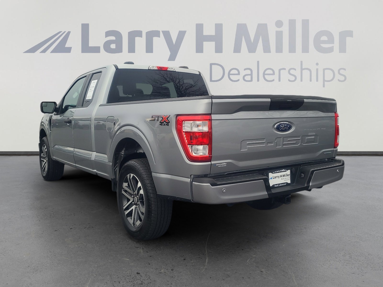 Certified 2023 Ford F150 XL w/ STX Appearance Package image 3