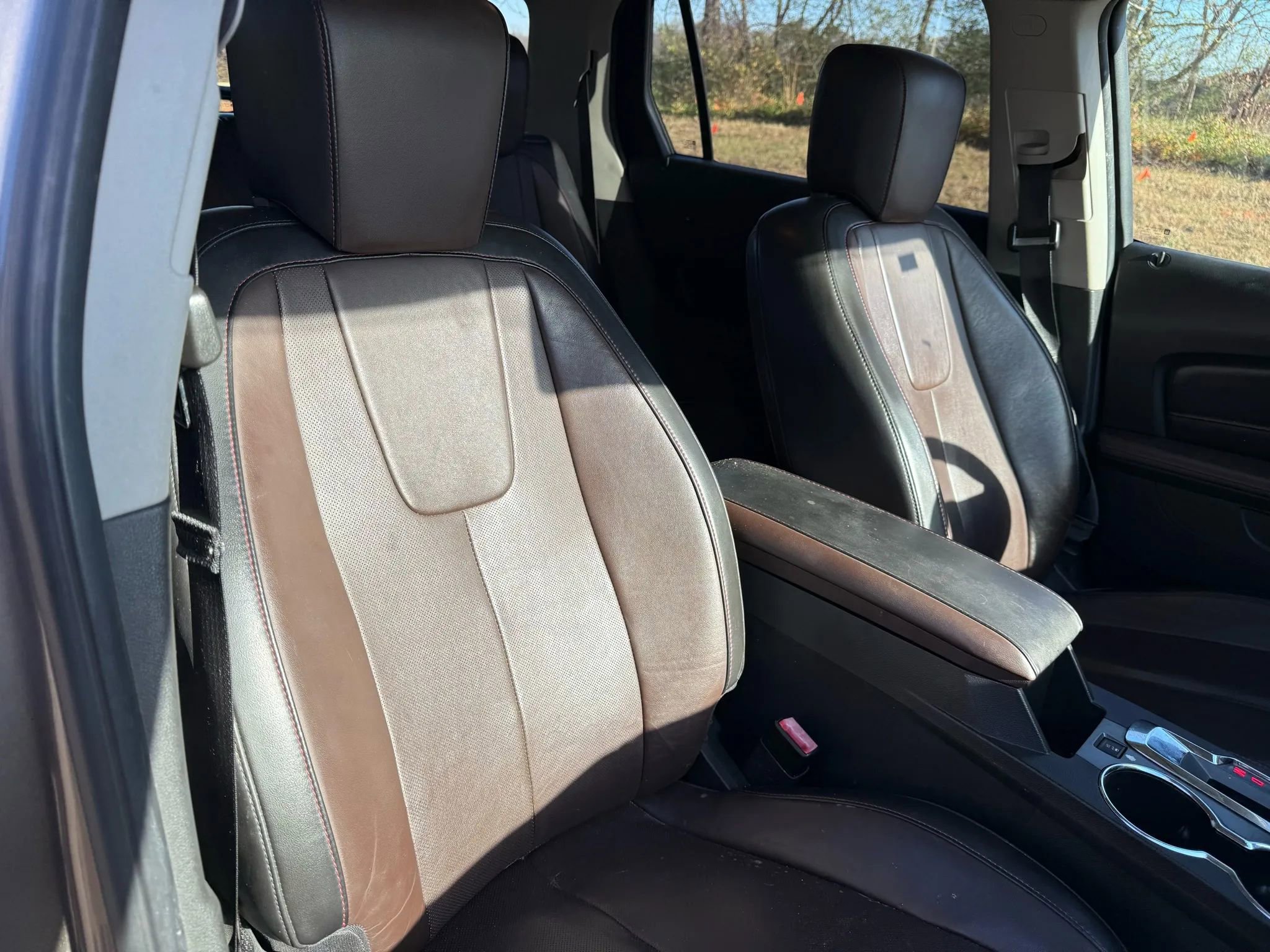 Used 2011 GMC Terrain SLT image 26