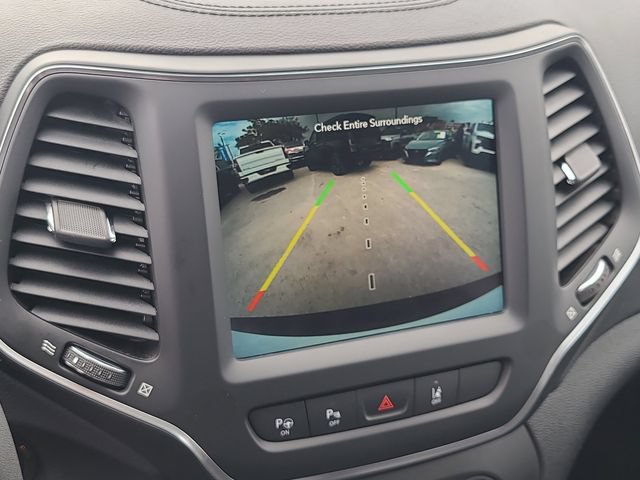 Used 2023 Jeep Cherokee Altitude Lux AWD/4WD image 31