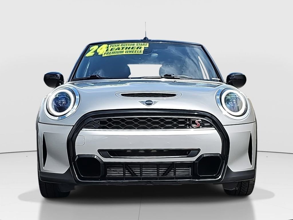 Used 2024 MINI Cooper S image 2
