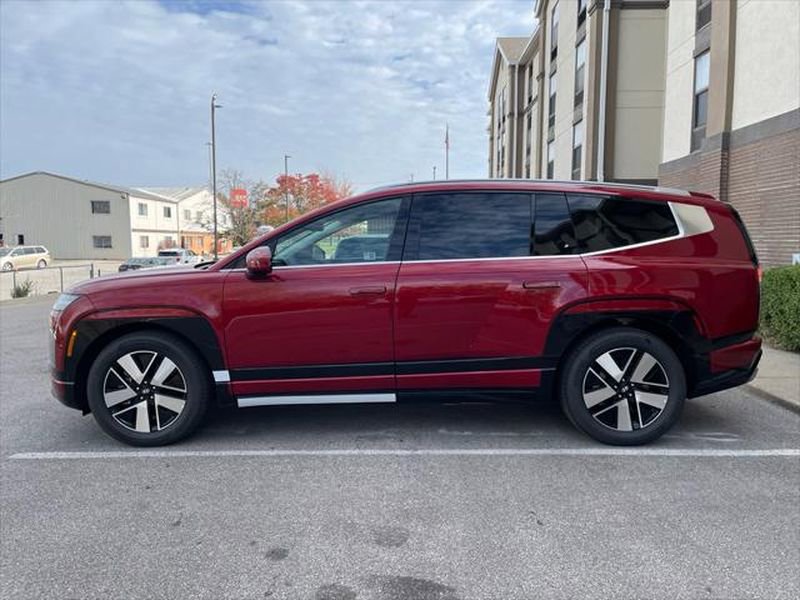 New 2026 Hyundai Ioniq 9 SEL image 2