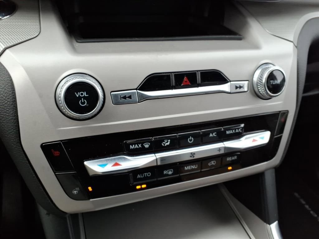 Certified 2023 Ford Explorer XLT w/ Equipment Group 202A image 25