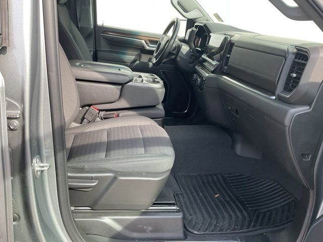 Used 2023 Chevrolet Silverado 1500 LT image 19