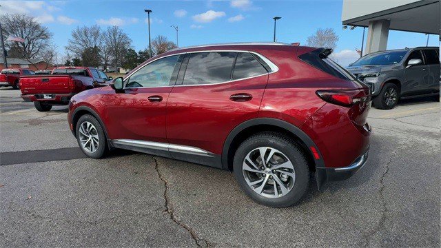 Used 2023 Buick Envision Essence image 7