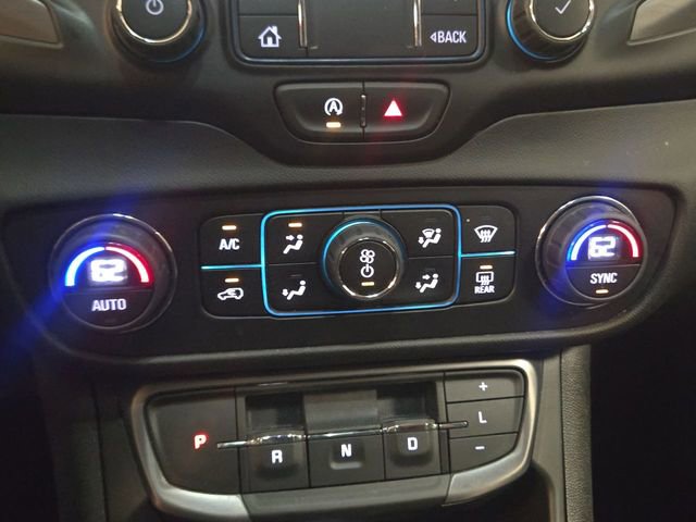 Used 2022 GMC Terrain AT4 w/ Infotainment Package II image 19