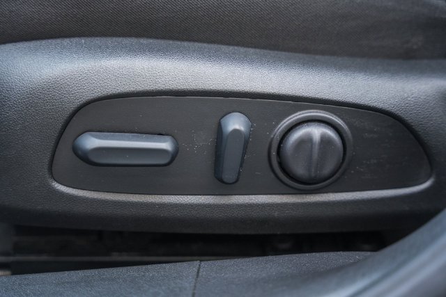 Used 2025 Chevrolet Malibu LT FWD image 39