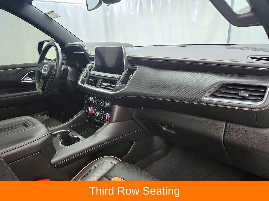 Used 2022 GMC Yukon XL AT4 w/ Technology Package AWD/4WD image 30