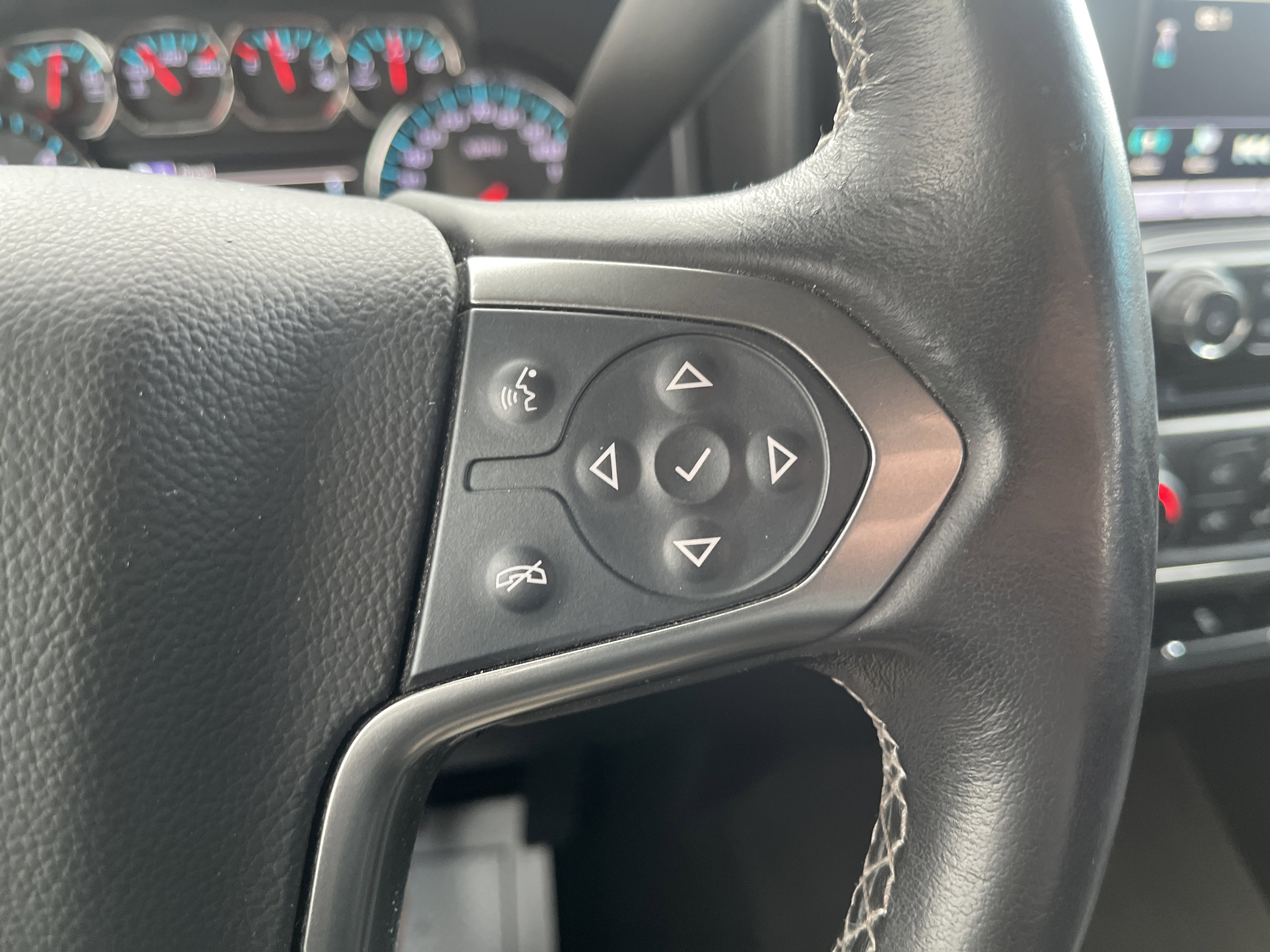 Used 2016 Chevrolet Silverado 1500 LT w/ All Star Edition image 21