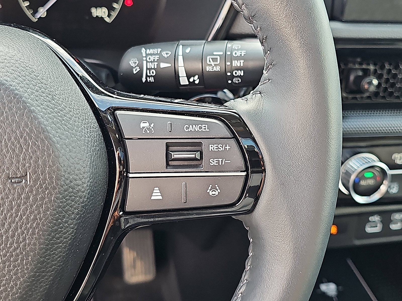 Used 2024 Honda CR-V EX-L image 23