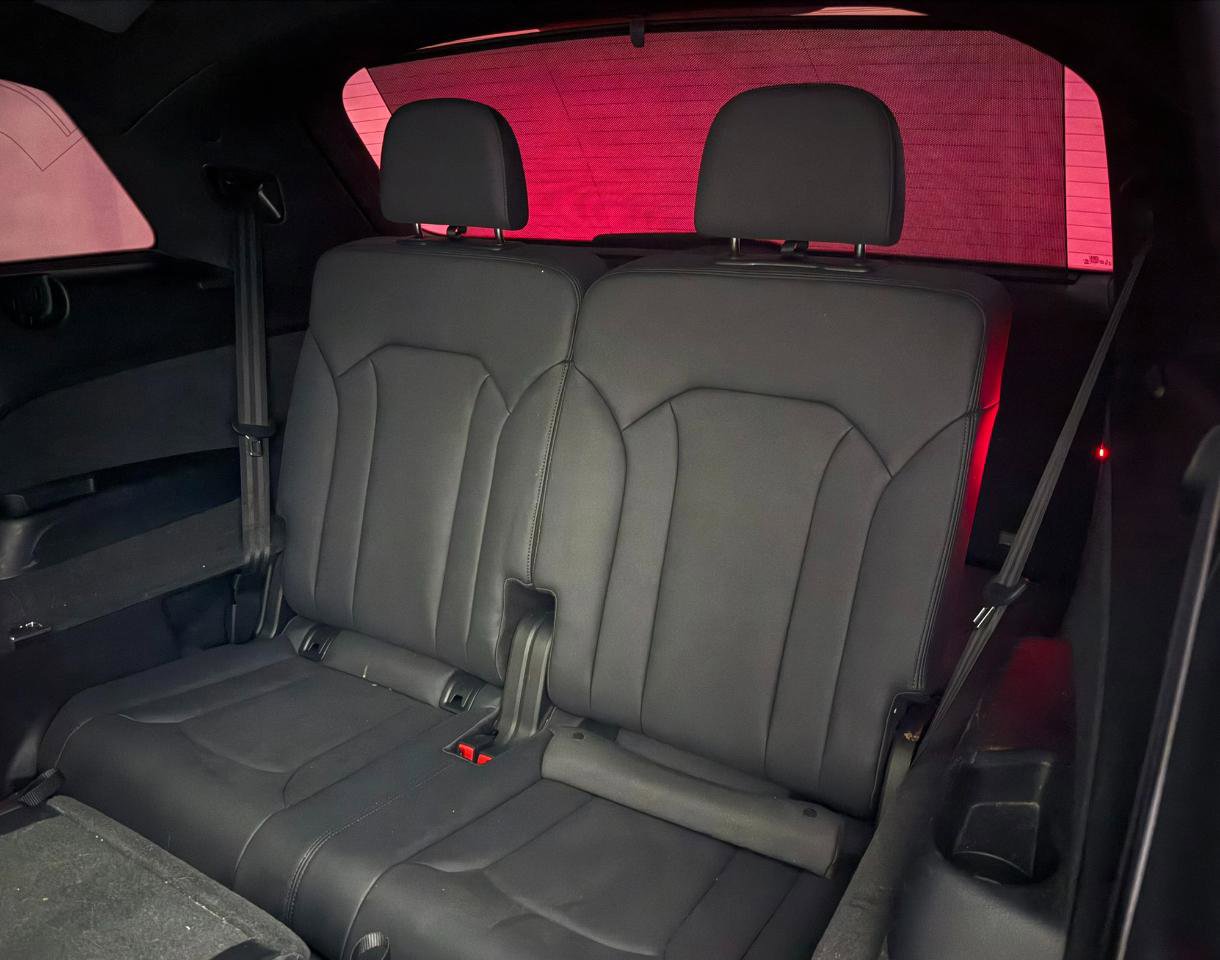 Used 2021 Audi Q7 3.0T Prestige w/ Prestige Package image 24