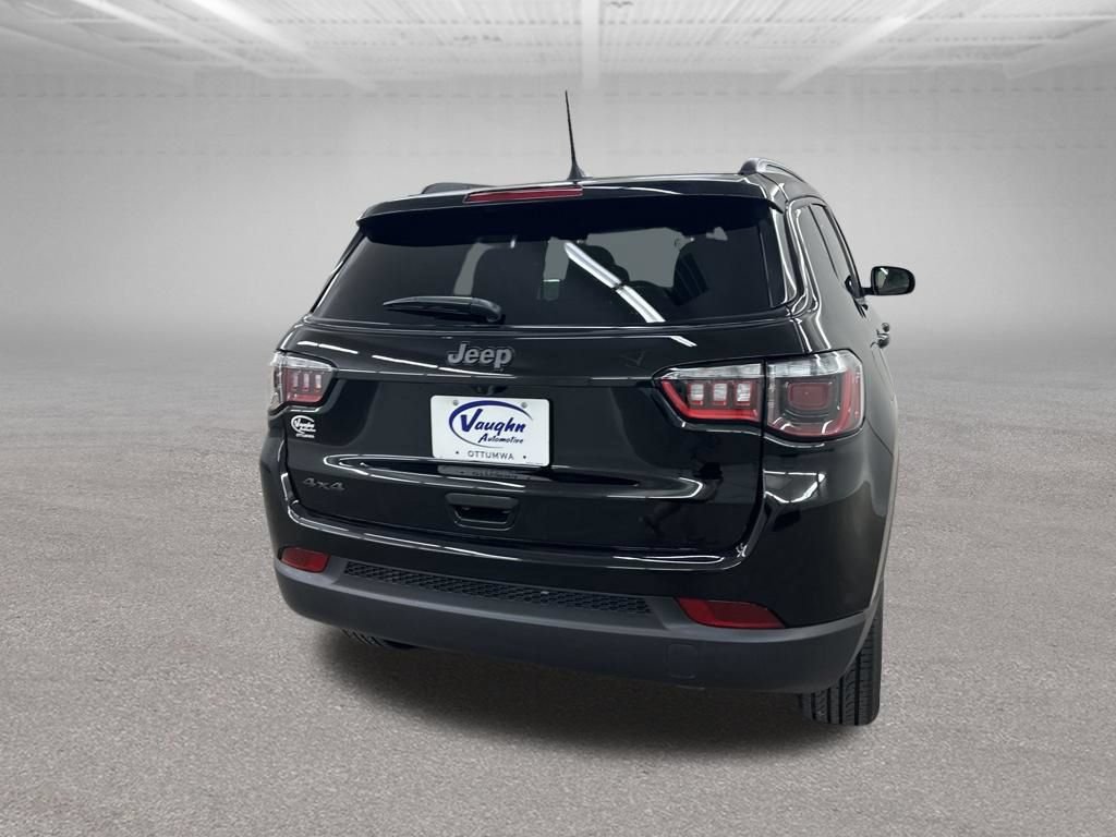 New 2026 Jeep Compass Latitude AWD/4WD image 11