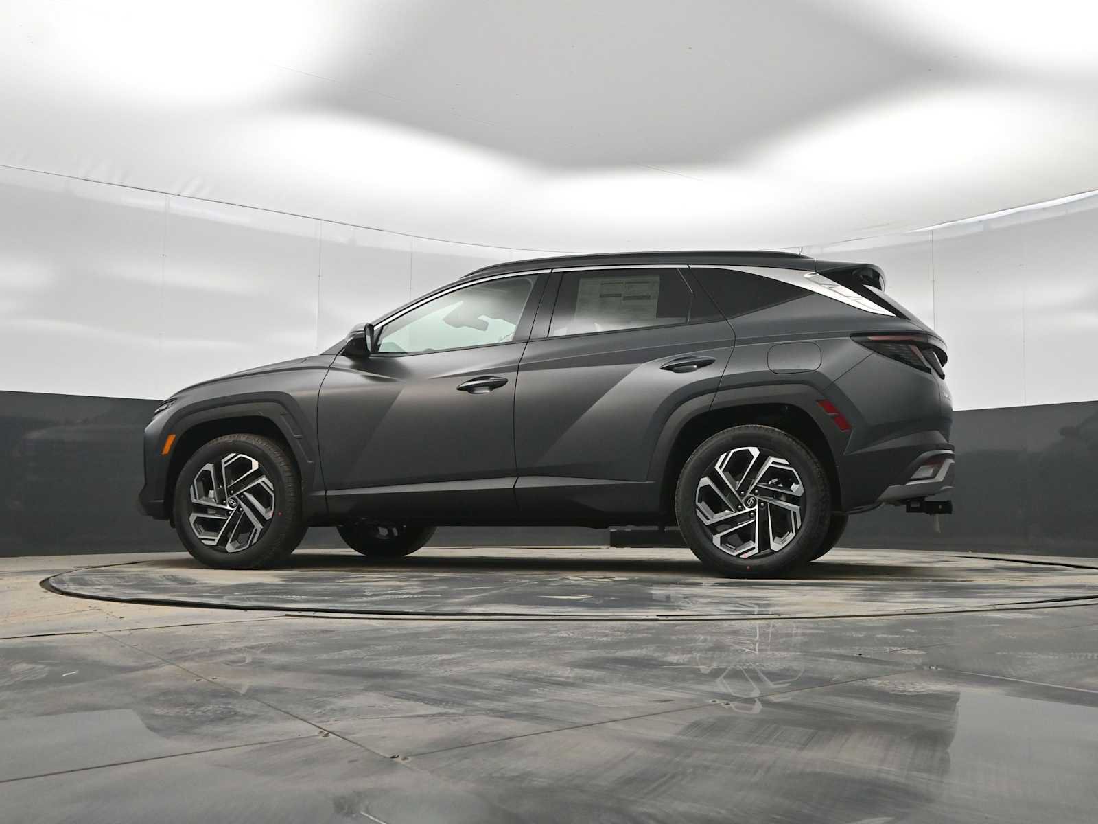 New 2026 Hyundai Tucson Limited w/ Tow & Go Package image 34