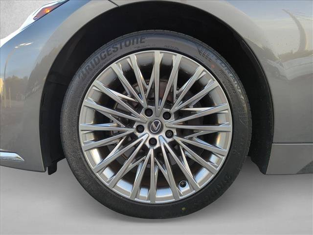 Used 2024 Lexus LS 500 RWD image 14