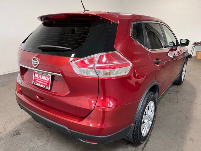 Used 2016 Nissan Rogue S image 3