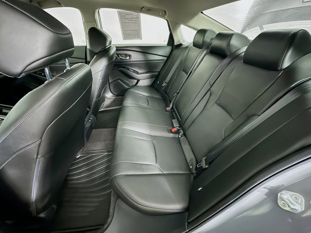 Used 2024 Honda Accord Touring image 31