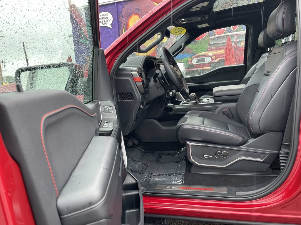 Used 2025 Ford F150 Raptor AWD/4WD image 14