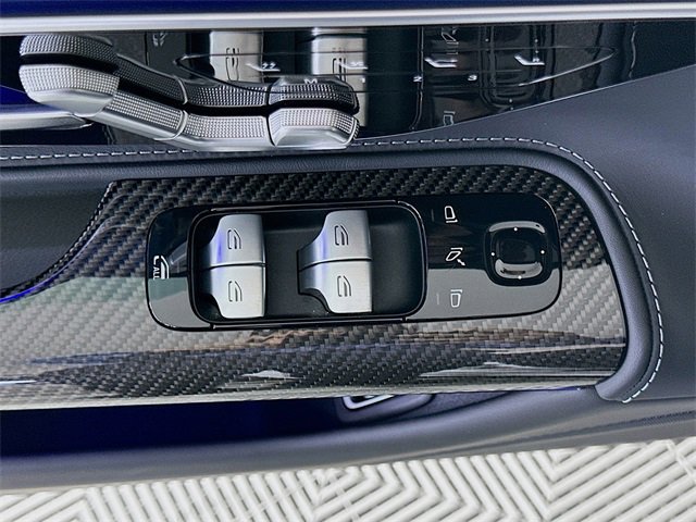 Certified 2022 Mercedes-Benz SL 63 AMG 4MATIC image 18