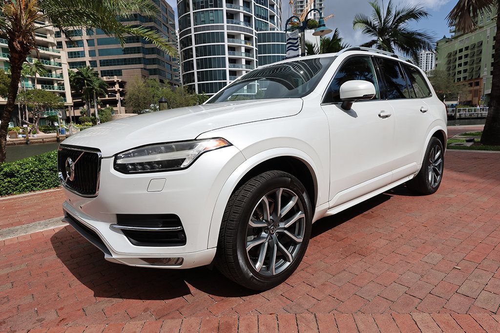 Used 2017 Volvo XC90 T6 Momentum w/ Vision Package AWD/4WD image 25