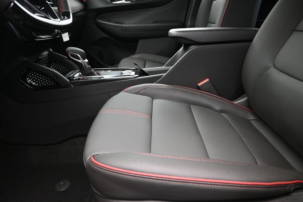 New 2026 Chevrolet TrailBlazer RS w/ Convenience Package FWD image 13