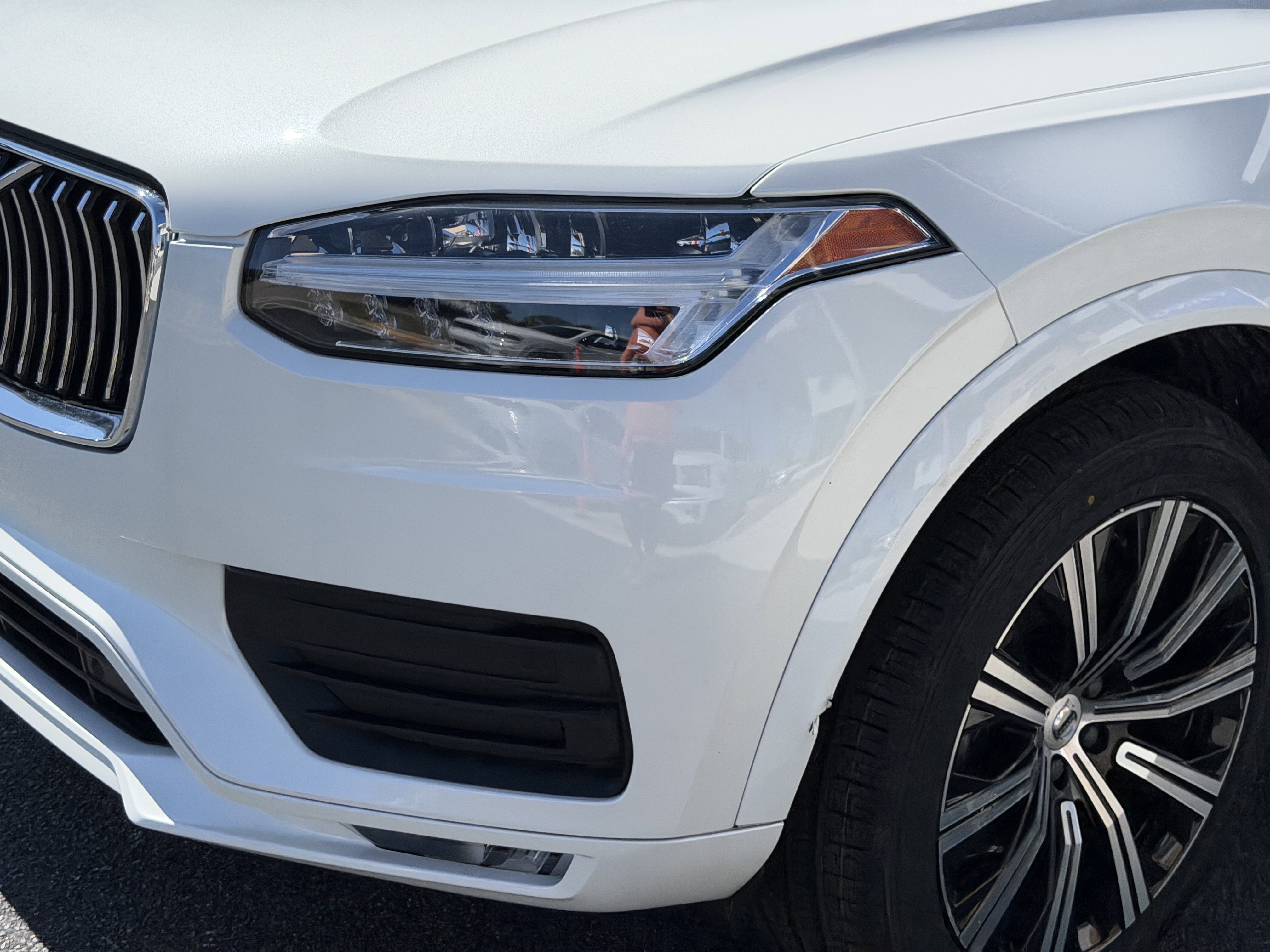 Certified 2023 Volvo XC90 B5 Core w/ Protection Package Premier image 7