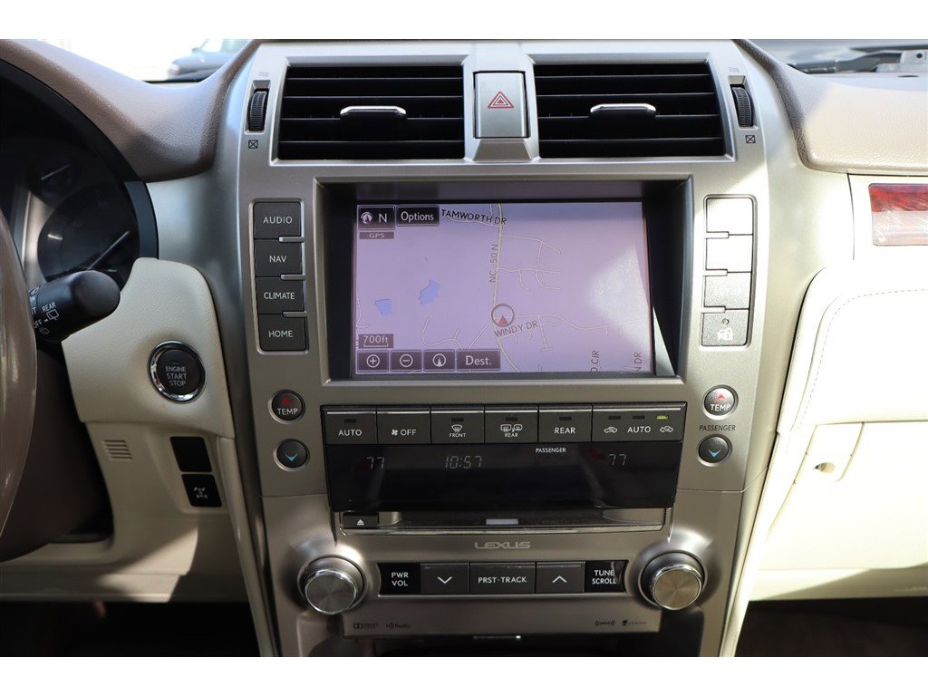 Used 2017 Lexus GX 460 image 23