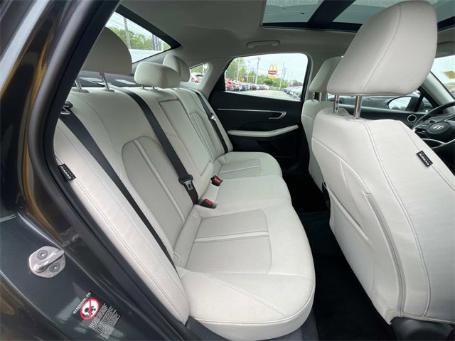 Certified 2023 Hyundai Sonata SEL w/ Convenience Package image 14