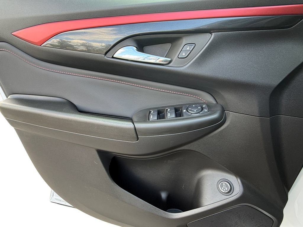New 2026 Chevrolet TrailBlazer RS w/ Convenience Package FWD image 11