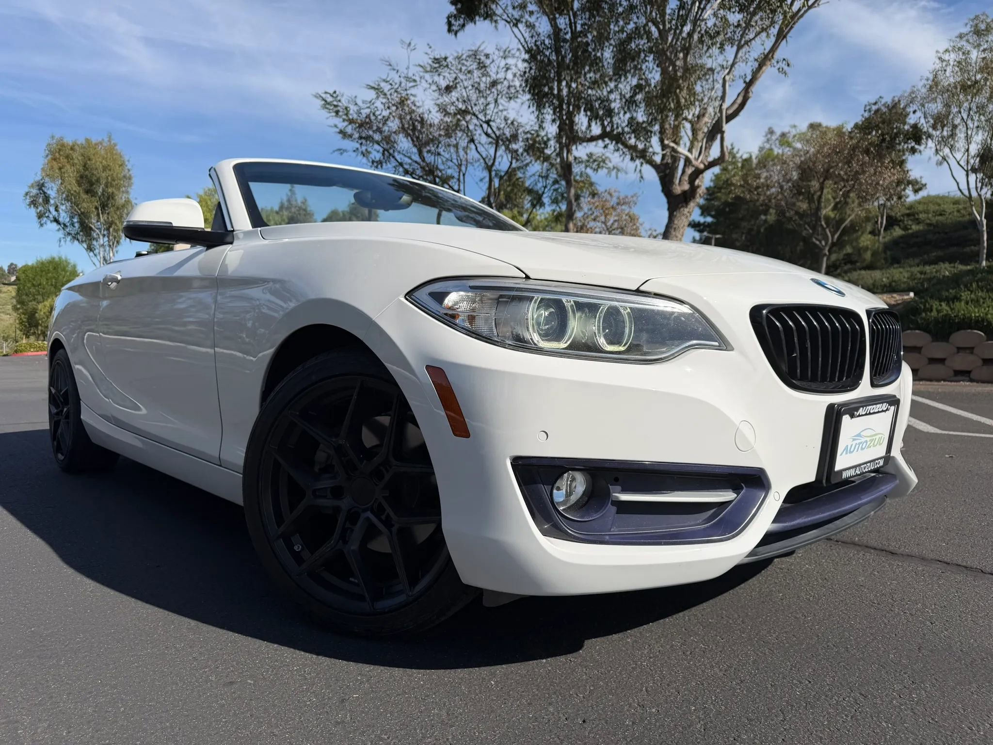 Used 2017 BMW 230i Convertible RWD image 7