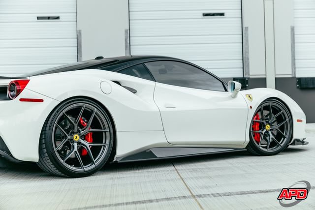 Used 2018 Ferrari 488 GTB RWD image 72