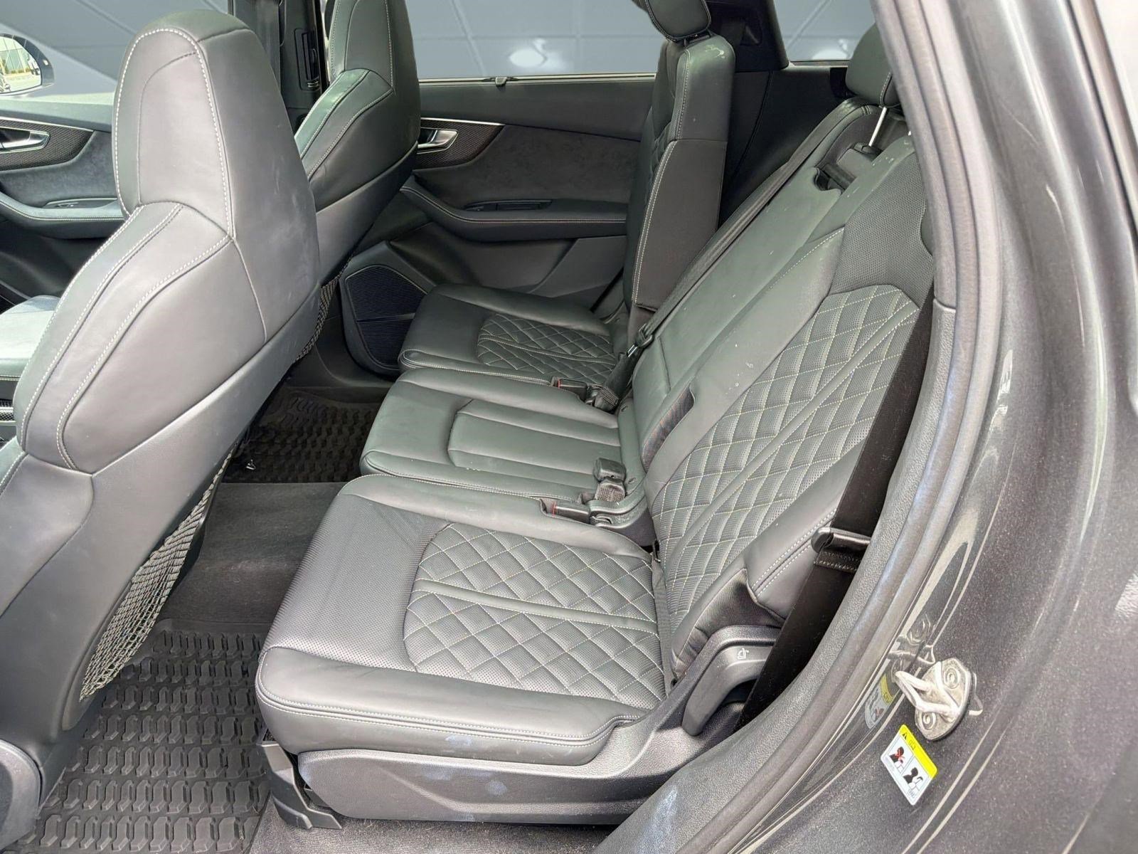 Used 2023 Audi SQ7 Prestige AWD/4WD image 15