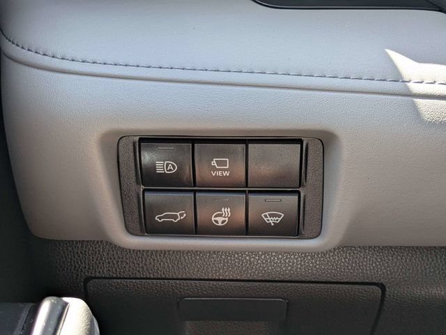 Used 2021 Toyota Highlander Platinum FWD image 23