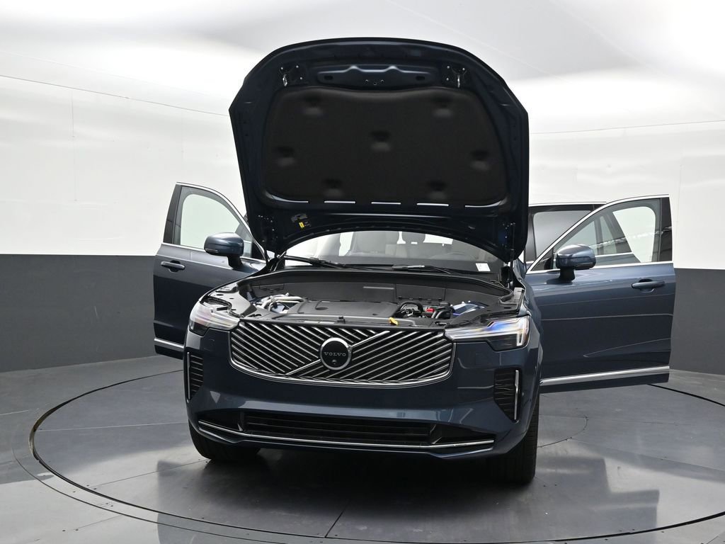 New 2026 Volvo XC90 B6 Plus image 34