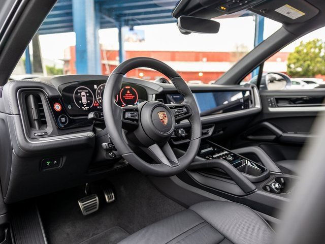 New 2026 Porsche Cayenne S AWD/4WD image 4