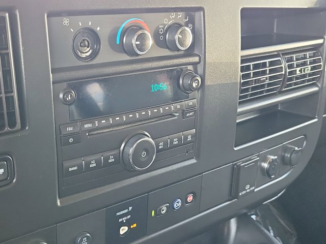Used 2018 Chevrolet Express 3500 LT w/ LT Preferred Equipment Group RWD image 26