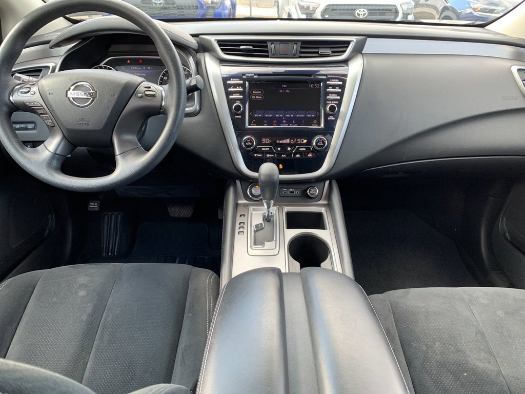 Used 2022 Nissan Murano S image 16
